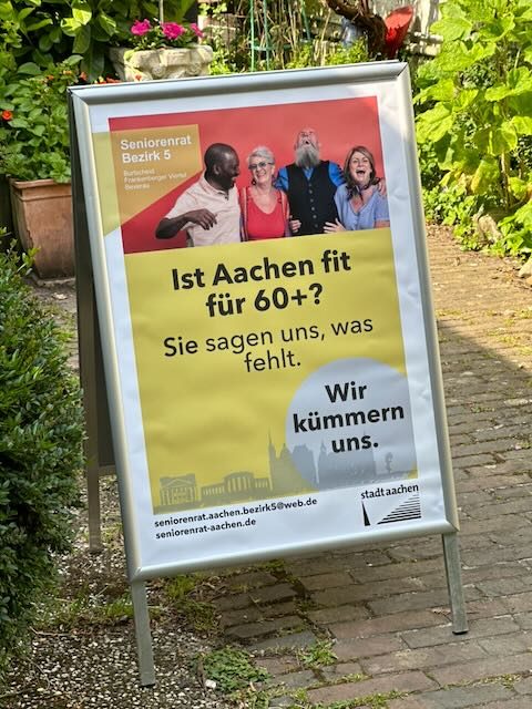 Ist Aachen fit für die Generation 60+ Kundenstopper mit Plakat